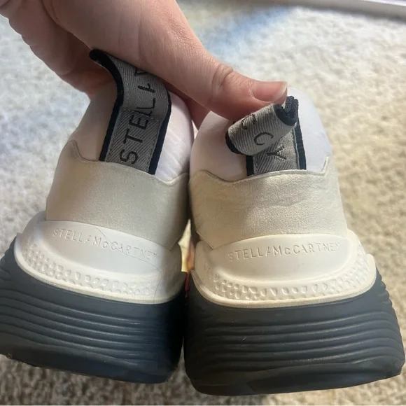 Stella McCartney
Stella McCartney Eclypse Sneakers - Picture 3 of 8